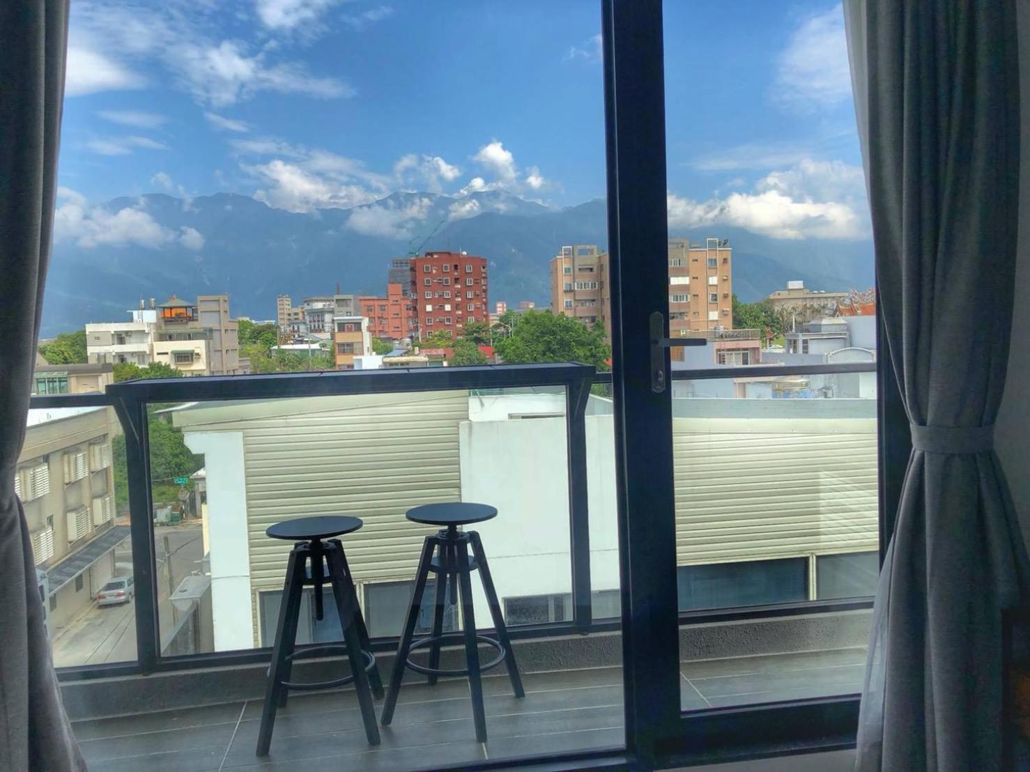 مدينة هوالين Before Sunrise Seaview B&B المظهر الخارجي الصورة